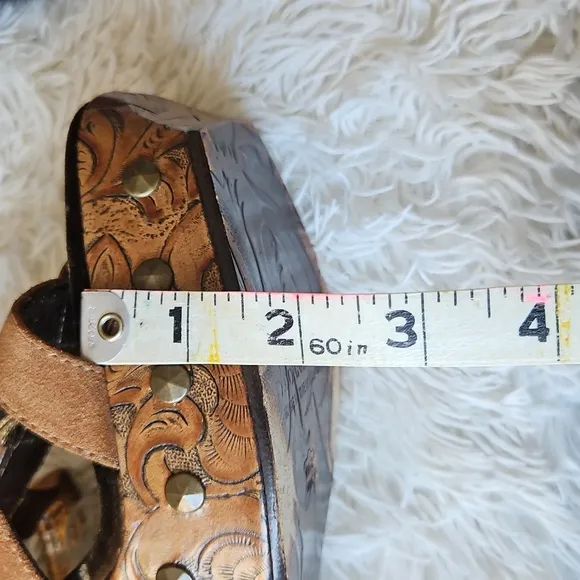Donald J Pliner Brown Leather Strappy Wedge Platform Sandals