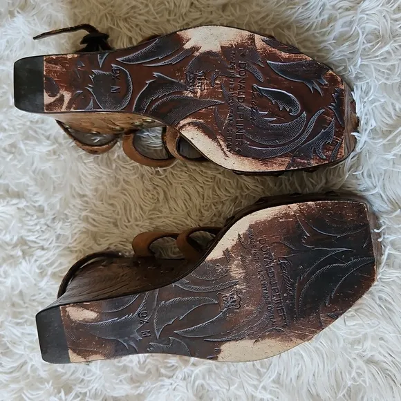 Donald J Pliner Brown Leather Strappy Wedge Platform Sandals