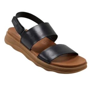 Earth Women's Leah Round Toe Strappy Casual Flat Sandals Black Size 8