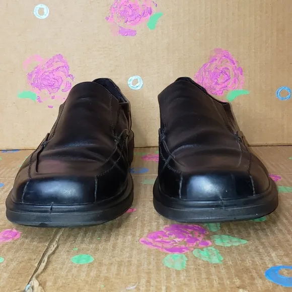 ECCO BLACK LEATHER LOAFERS SIZE 45 (US SIZE 11.5)