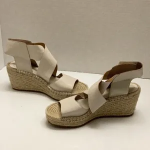 Eileen Fisher elegant cream espadrille sandals.  Leather is buttery soft.  6 1/2
