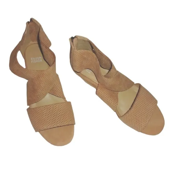 Eileen Fisher Sandals 7 1/2 M Wheat Perforated Leather Lining Strappy CrissCross