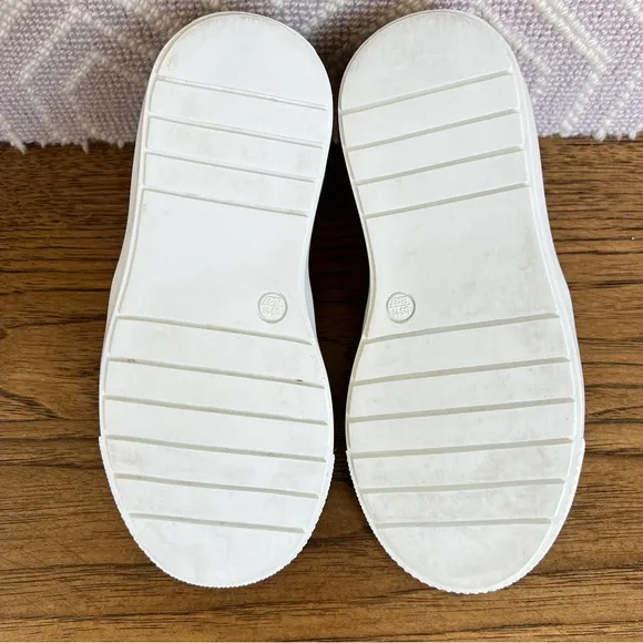 EUC Elephantito Classic Slip On Natural Loafers - Size 11