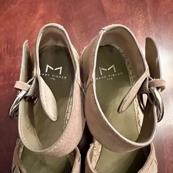 EUC Marc Fisher Adalla Jute Wedge Espadrilles Sandals Shoes Taupe Suede Size 8