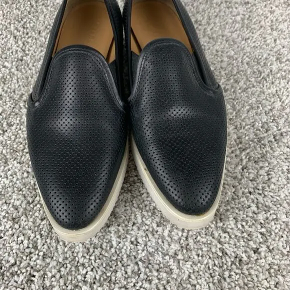 Everlane Street Shoe Pointed Toe Flats Size 5.5  Womens Black Leather Slip On