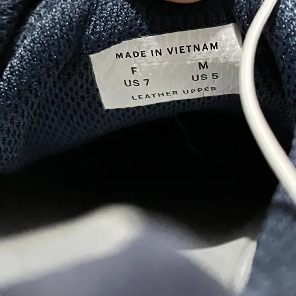 EVERLANE Sustainable Suede Navy Blue Trainer Fashion Sneaker NEW Size 7