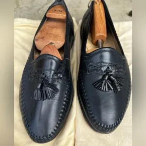 Excellent Santorini dress loafers 10.5EE