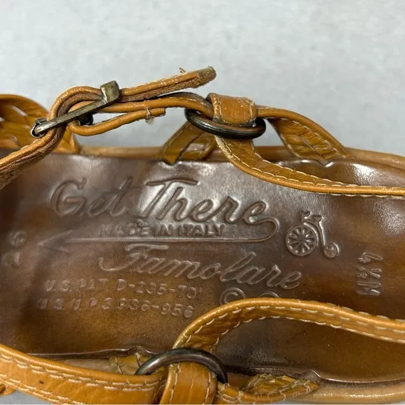 Famolare Get There Strappy Wavy sole Leather Sandals Women’s Size 4.5.