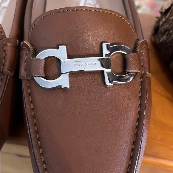 Ferragamo Brown Leather Driving Loafers with Silver Buckle NWOT