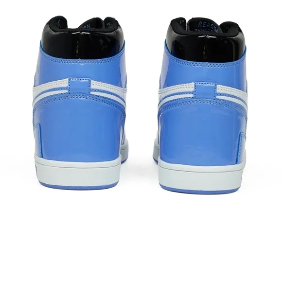 Flaming skull sneakers size 10