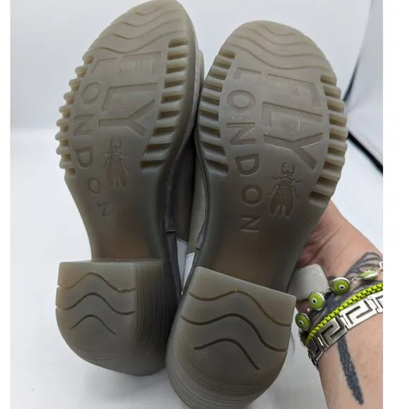 Fly London Wely Leather Sandal Silver Off White Hook Loop Strap Lug Sole 39