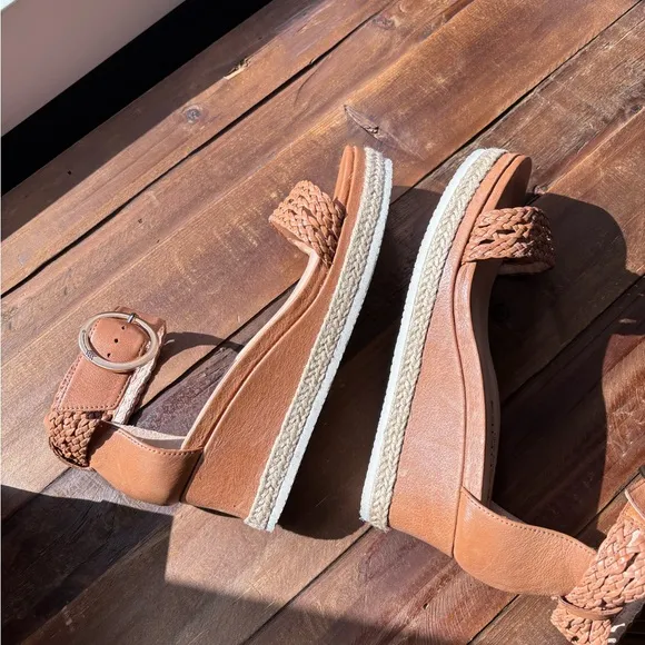 Frankie4 Fifi Leather Woven Ankle Strap Wedge Espadrilles Heeled Sandals Size 7