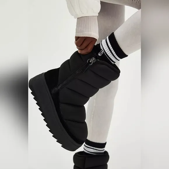 Free People × Avalanche Boots/Black