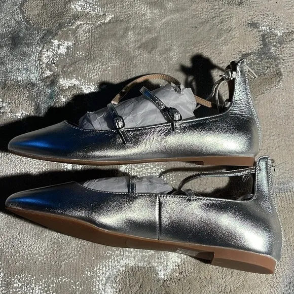 Free People Byron Buckle Flats. NEW