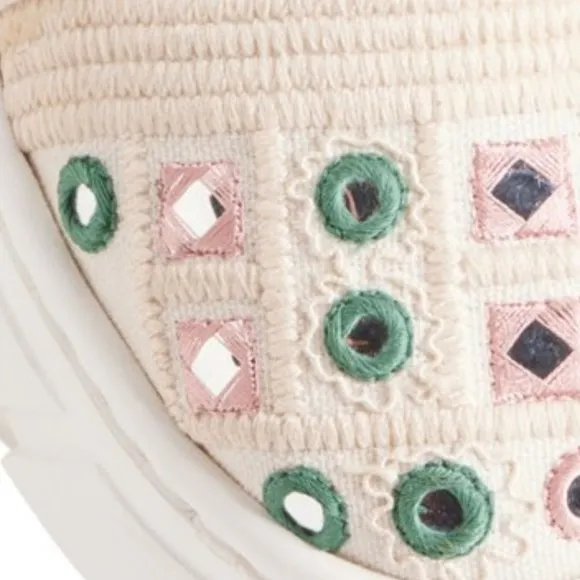 FREE PEOPLE Catch Me If You Can Crochet Sneakers  White Mirror Combo  397S0
