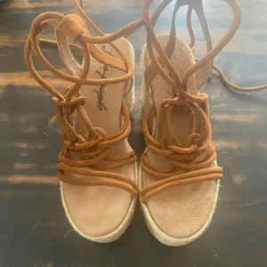 Free People Coastal Strappy Suede Platform Wedge Espadrilles in Cognac Tan
