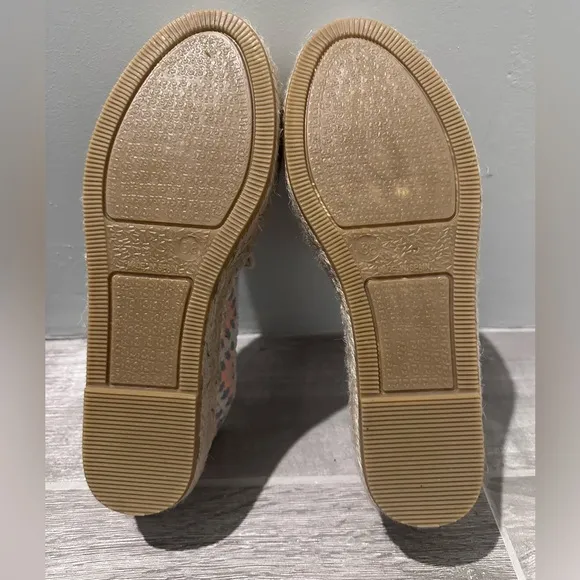 Free People Gran Via Crochet Espadrilles Size 7 New in the Box