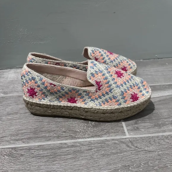 Free People Gran Via Crochet Espadrilles Size 7 New in the Box