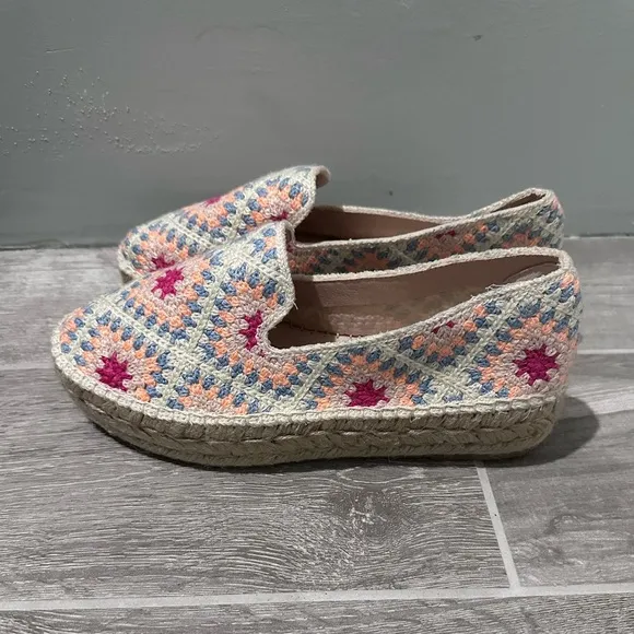 Free People Gran Via Crochet Espadrilles Size 7 New in the Box