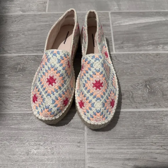 Free People Gran Via Crochet Espadrilles Size 7 New in the Box