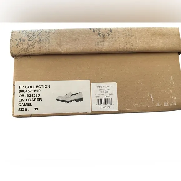 Free People Liv Loafer in Camel