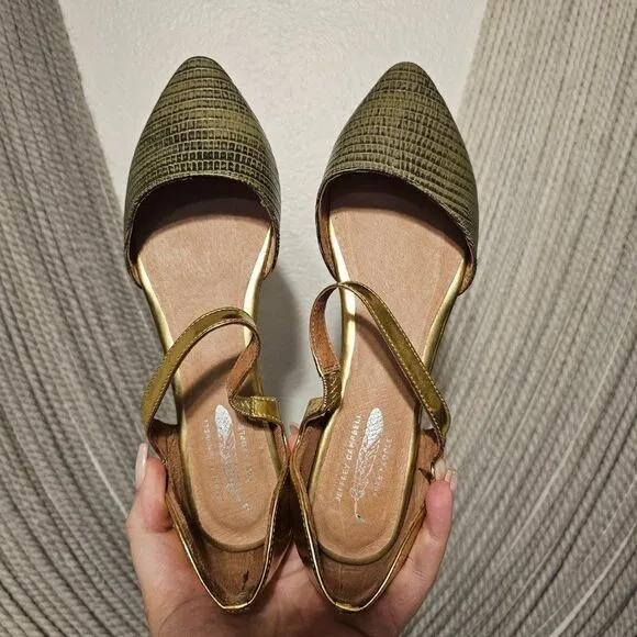 Free People X Jeffrey Campbell Snakeskin and Gold Pointed Flats Sz 6