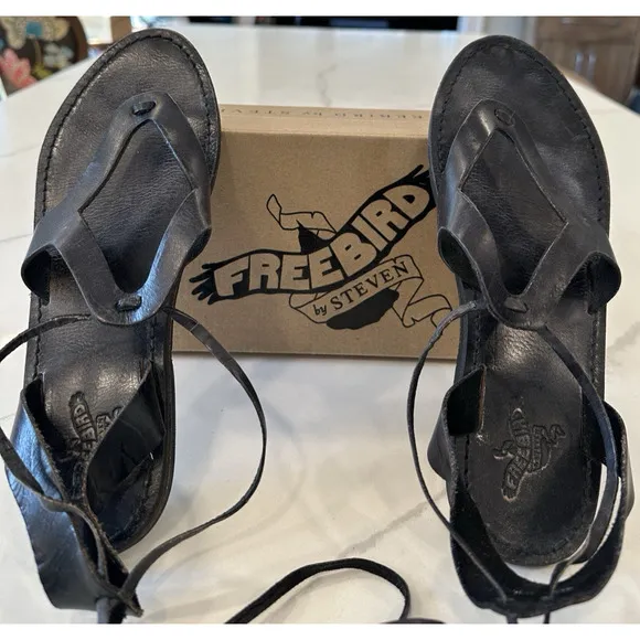 Freebird by Steven Hippy Women's Black Lace Up Flat Sandals Size 11