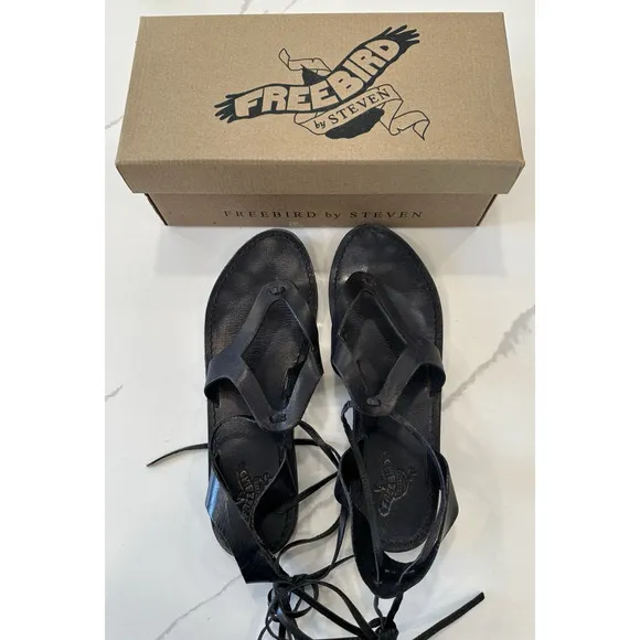 Freebird by Steven Hippy Women's Black Lace Up Flat Sandals Size 11