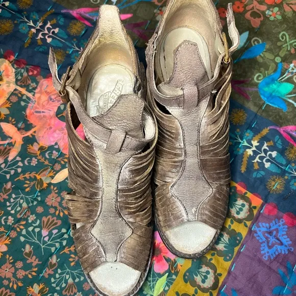 Freebirds by Steven strappy heels