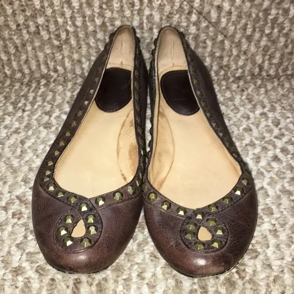 FRYE brand Brown real Leather  Ballet Flats with Stud Detail