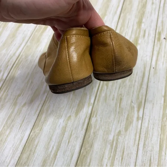 Frye Cognac Brown Leather Pointed Toe Slip On Oxford Flats