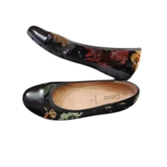 Gabor Hovercraft black floral velvet cap
