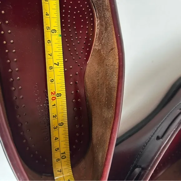G.H. Bass &amp; Co burgundy tassel kiltie Weejuns loafers drees shoes slip ons