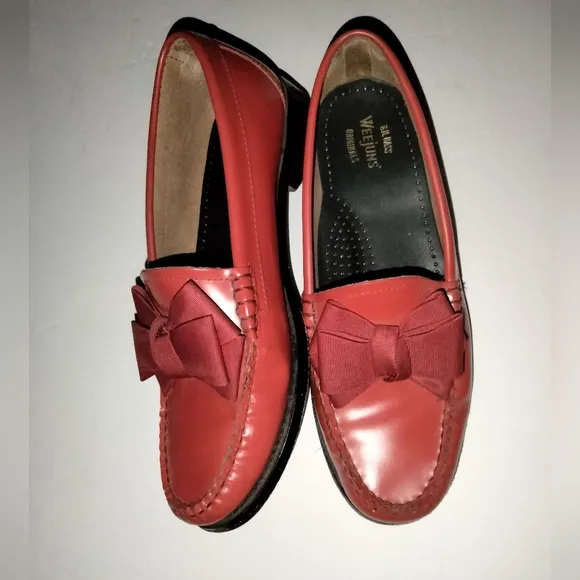 G.H. Bass &amp; Co (Size 8) Red Classic Leather Lillian Bow Accent Slip-on Loafers