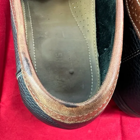 GH Bass &amp; Co Weejuns Loafers Dress Shoes Mens Black Brown Leather, Sz 11