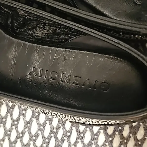 Givenchy Ballet Flats