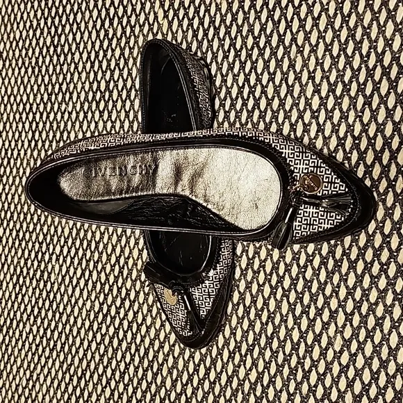 Givenchy Ballet Flats