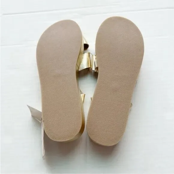 Gold Metallic Strappy Platform Round Open-Toe Sandals (NWT)