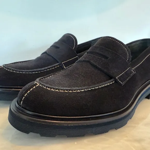 Good Man Brand Lexington Navy Blue Suede Loafers. Size 10 1/2
