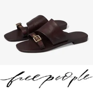 Gorgeous, free people Mila Minimal flat sandals❤️