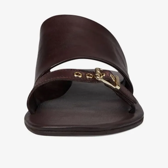 Gorgeous, free people Mila Minimal flat sandals❤️