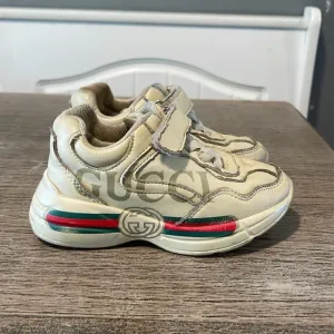 Gucci Cream and Red Sneakers Velcro Closure