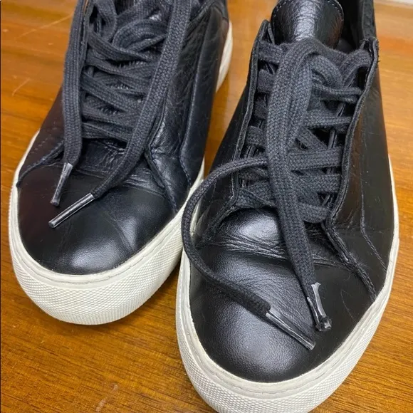 Helmet Lang Leather Low Top Sneaker size 37