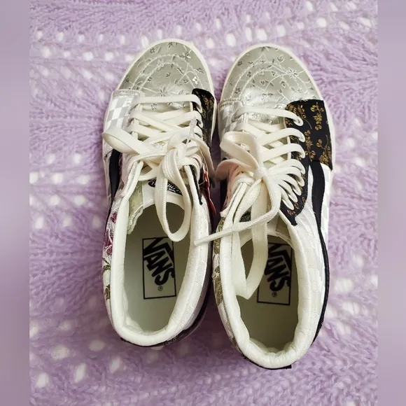 High Top Vans Floral Patchwork Style Sneakers Size 9 Boho Chic Classic