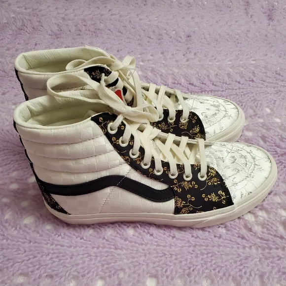 High Top Vans Floral Patchwork Style Sneakers Size 9 Boho Chic Classic