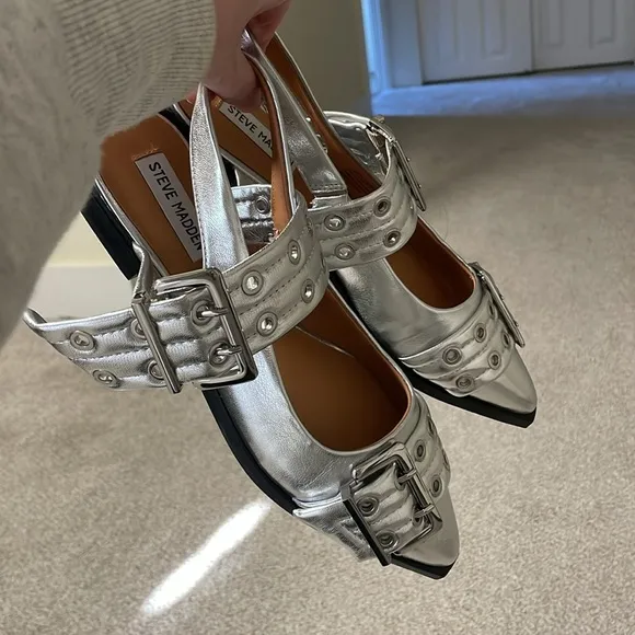 HP! NEW without tags/box Steve Madden Graya Silver Women's Slingback Flats SZ 8M