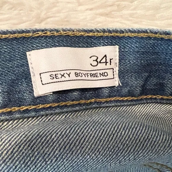 🎉HP🎉Gap 1969 Sexy Boyfriend Jeans