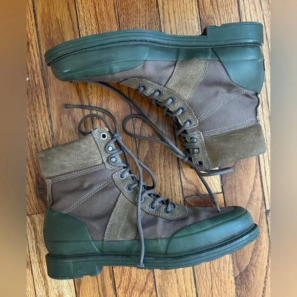 Hunter Insulated Commando Boots, size 8
