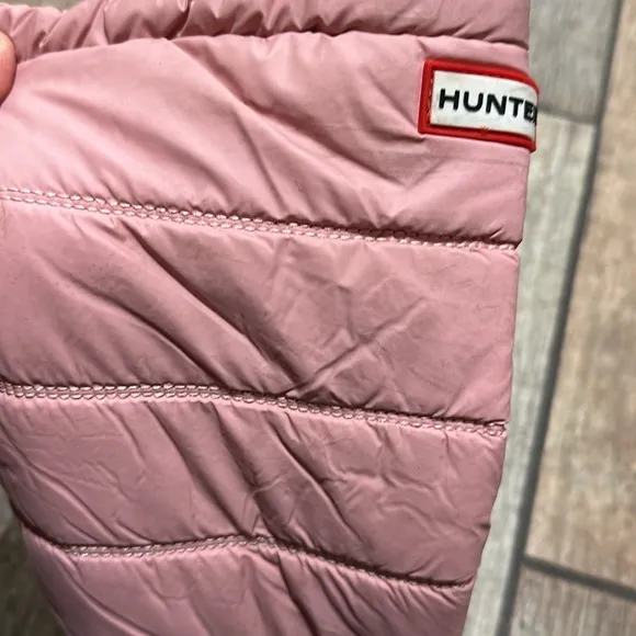 Hunter Women’s 5 Pink‎ Insulated Wellington Snow Boots