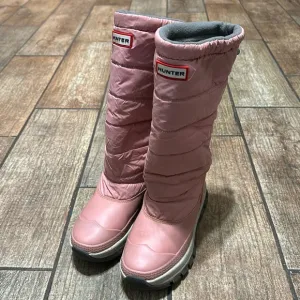 Hunter Women’s 5 Pink‎ Insulated Wellington Snow Boots